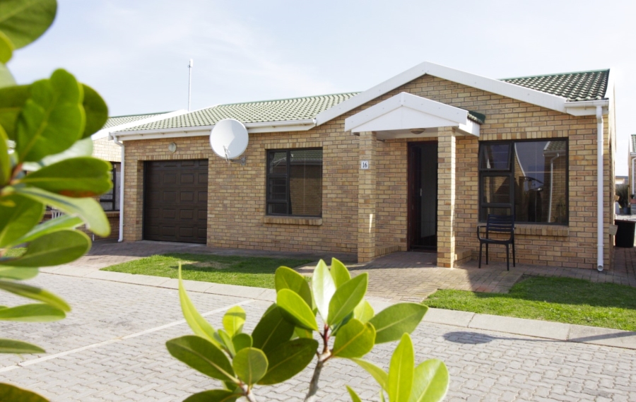 2 Bedroom Property for Sale in Jeffreys Bay Central Eastern Cape